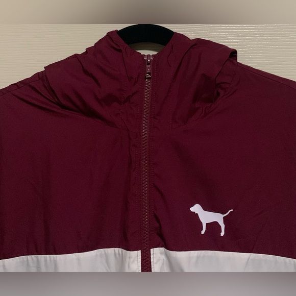 PINK Victoria's Secret Women Burgundy and Lavender Raincoat, XS/S NWOT. - Picture 4 of 12